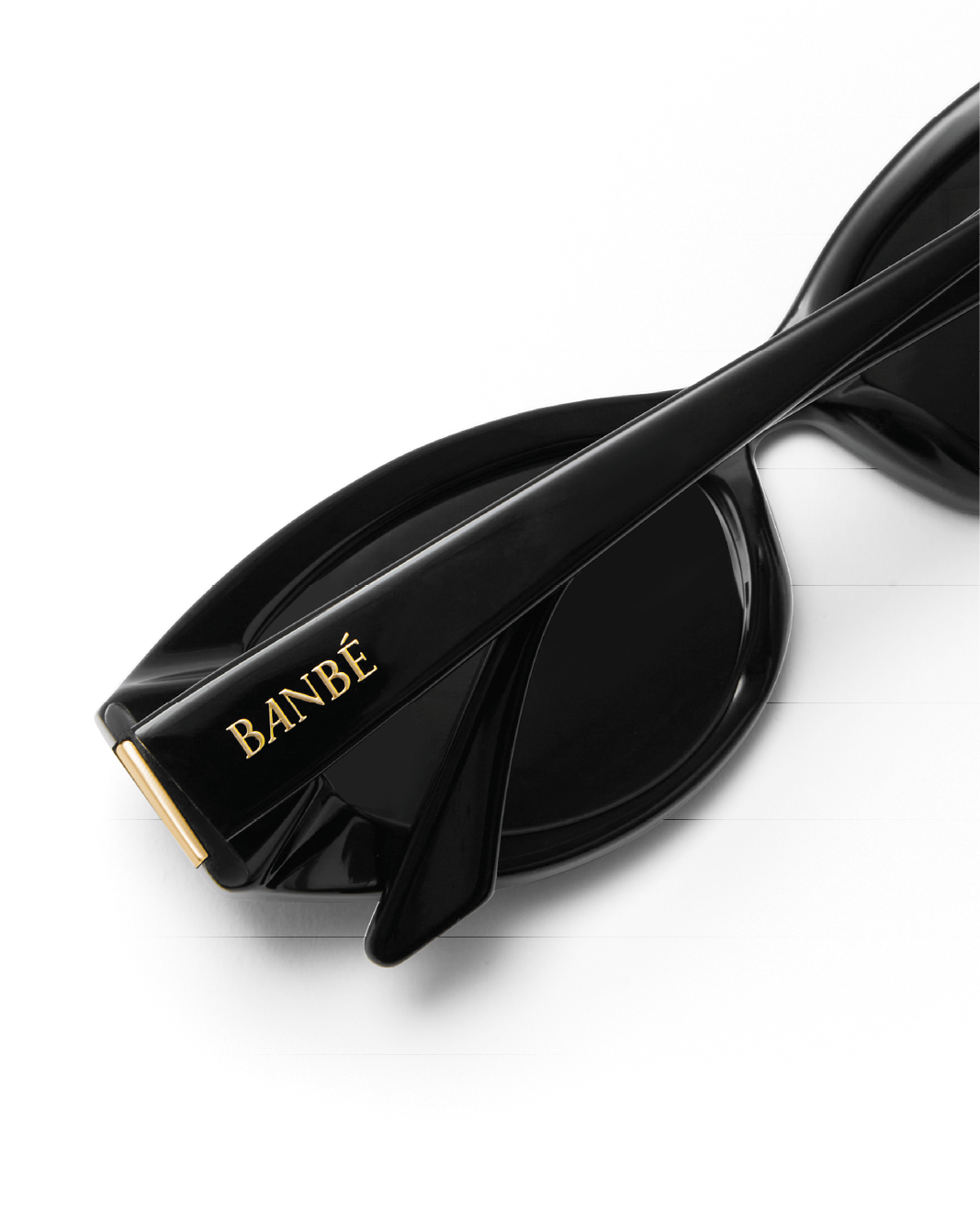 THE ELISSA - BLACK-BLACK-SUNGLASSES | Billini